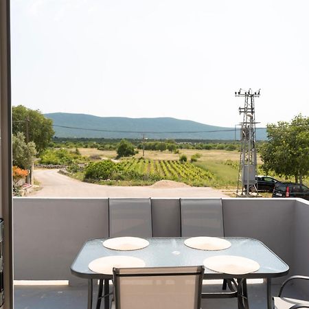 Pave&Ema Apartman Konjevrate Exteriér fotografie